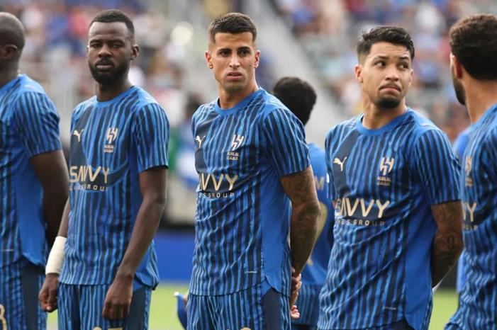 "وصيف" كأس العالم للأندية يورط الهلال بعد انسحابه من السوبر السعودي Capture