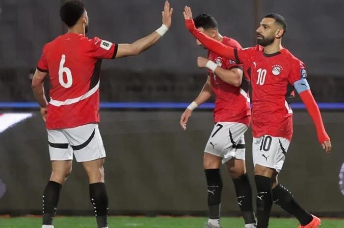 لجنة تبحث عن مزدوجي الجنسية لضمهم إلى منتخب مصر Capture