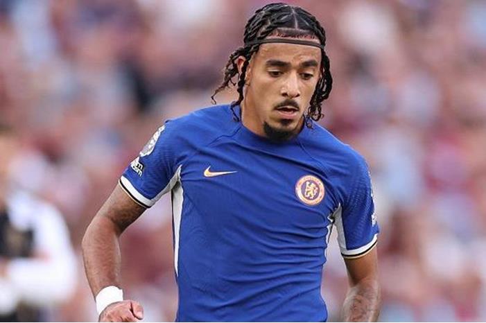 جوستو: تشيلسي فريق من الأصدقاء GKPFKQAW8AAfEie