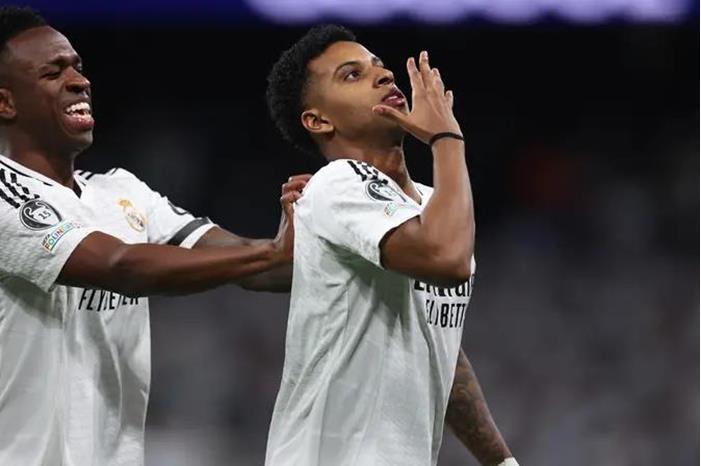 لتعويض الراحل جوتا.. ليفربول يخطط لضم لاعب ريال مدريد Capture