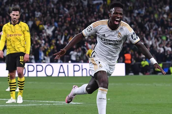 طلب 20 مليون يورو.. آس تكشف تفاصيل توقف مفاوضات فينيسيوس مع ريال مدريد Capture