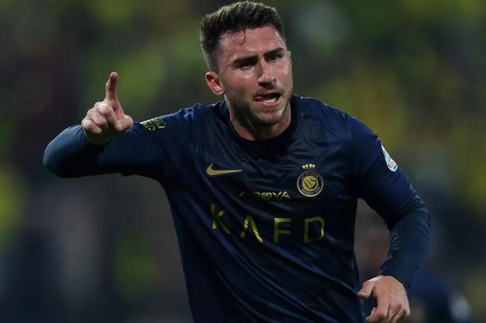 أتلتيك بيلباو يتقدم بأول عرض لضم أيمريك لابورت من النصر Capture