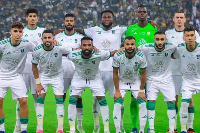 الأهلي يعين مديره الرياضي الجديد .. "قادما من المارد الأحمر" Capture