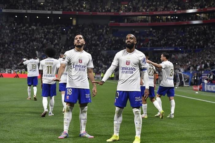 68652e2c4c59b772ea78e5dd