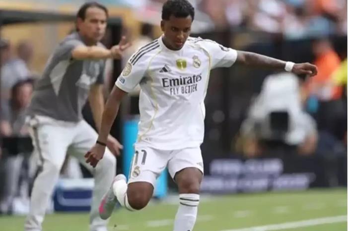 باريس سان جيرمان يعرض 100 مليون يورو لضم رودريغو Capture