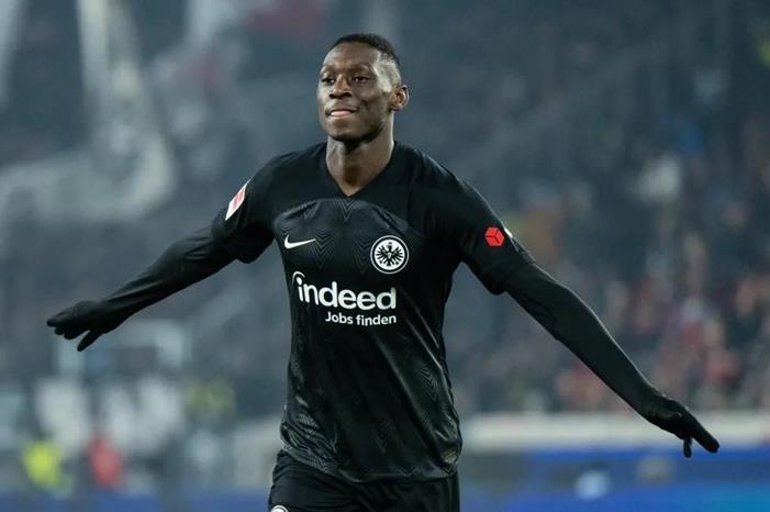 randal-kolo-muani-2023