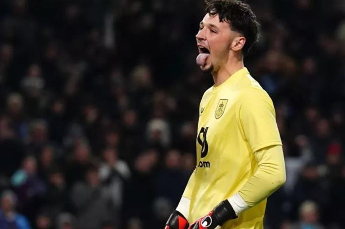 جيمس ترافورد يخضع للفحص الطبي اليوم تمهيدًا للانتقال لمانشستر سيتي Capture