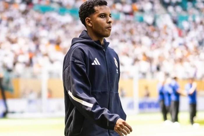 رودريغو خارج حسابات ألونسو.. شارك 91 دقيقة في المونديال Capture