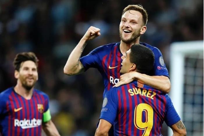 راكيتيتش يودع الملاعب ويتحول إلى مدير رياضي Capture