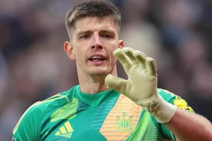 مانشستر يونايتد يحول اهتمامه لـ حارس نيوكاسل يونايتد Capture