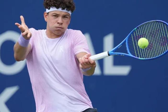 "ماسترز" تورونتو.. تأهل شيلتون وروبليف إلى الدور الثالث Capture