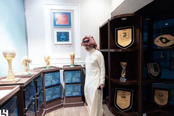 688b67a44c59b72f3a778fe4