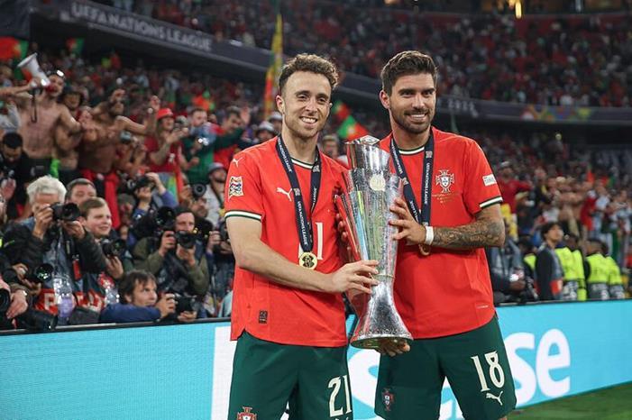 68664f764236041fbd2e6c24