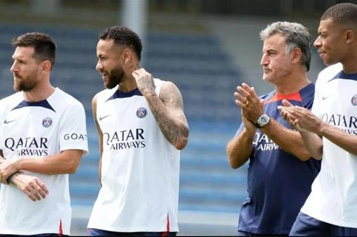 مدرب باريس السابق يقود الوافد الجديد لدوري روشن السعودي Capture