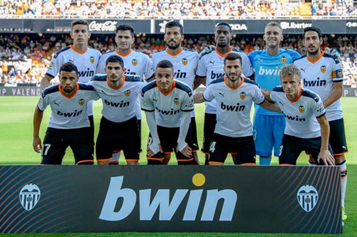 فيروس كورونا يضرب نادي فالنسيا الإسباني 531321