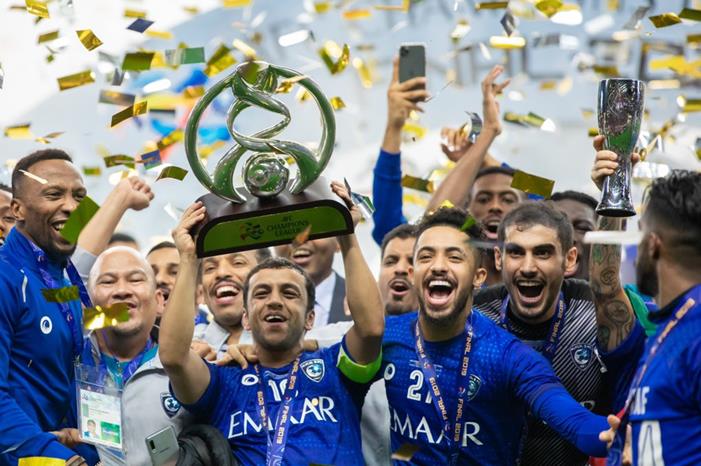 متى يتوج الهلال بطلا للدوري السعودي؟ 178754-EKI1tCgWwAED-18