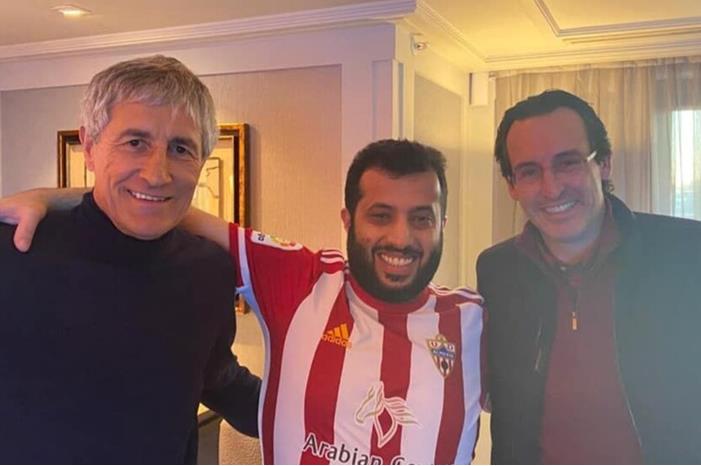 5f37649e4236047ee34c8613