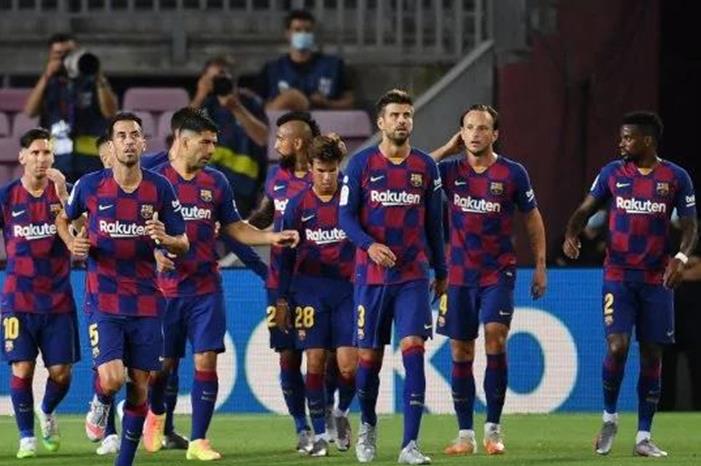 برشلونة-4-2-1