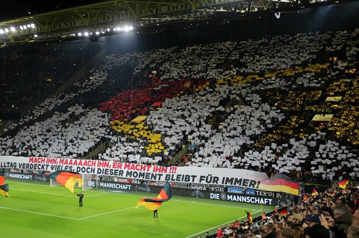 لا عودة للجماهير في المانيا mural-germany-argentina-international-friendly-09102019_x8b9jlpiegcm1gc2zz9d2nh1q