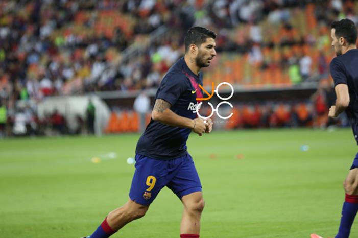 برشلونة يريد مبادلة سواريز بنجم أياكس 0L5A1476