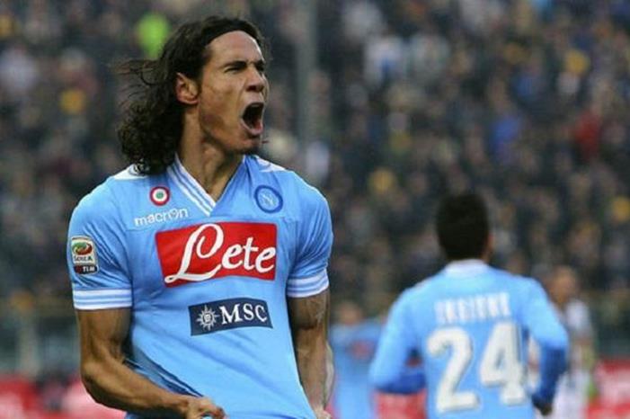 99-144939-cavani-opens-for-napoli-return_700x400
