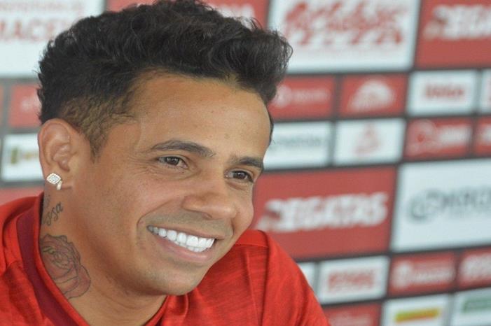 إيلتون جوزيه يعتذر لجماهير النصر والسبب غريب goze-1200x675