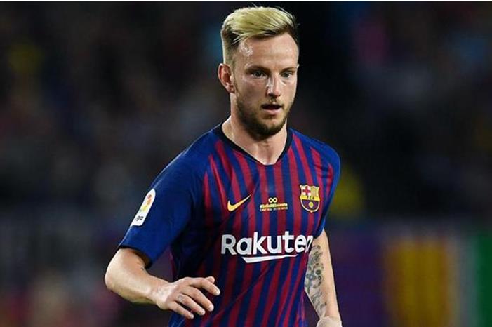 100-152137-rakitic-deal-man-utd_700x400