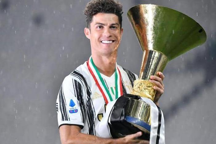 رونالدو يحسم الجدل بشأن مستقبله مع يوفنتوس 1-1365999