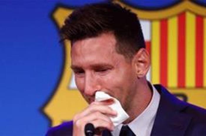 138-005501-messi-tear-stained-napkin-sale_700x400