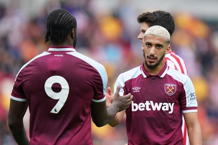 وست-هام-حانت-ساعة-الثورة-بالنسبة-لبن-رحمة