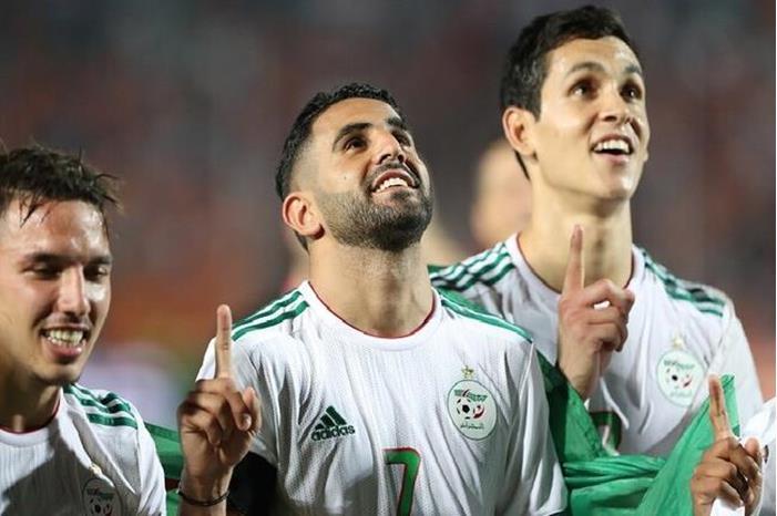 المغرب تستضيف مباريات الجزائر ضمن تصفيات مونديال قطر   611b78804c59b70c481b345f