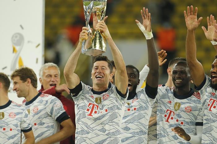 روبرت ليفاندوفسكي يرغب في الرحيل عن بايرن ميونخ lewandowski