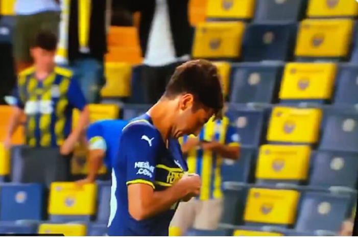 6120a4c24c59b74d7522d871