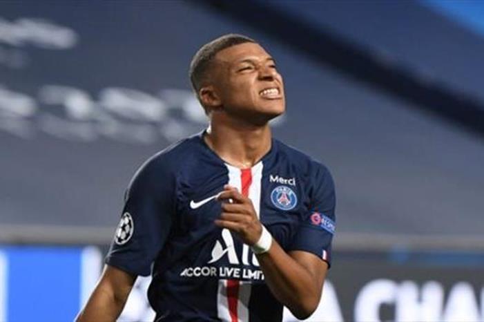 مبابي يعلن الحرب على باريس سان جيرمان E55B28F942248