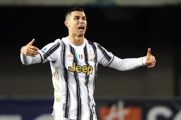 رونالدو رأس مثلث الرعب ليوفنتوس أمام أودينيزي Cristiano-Ronaldo-2102-Juve-ehh-epa