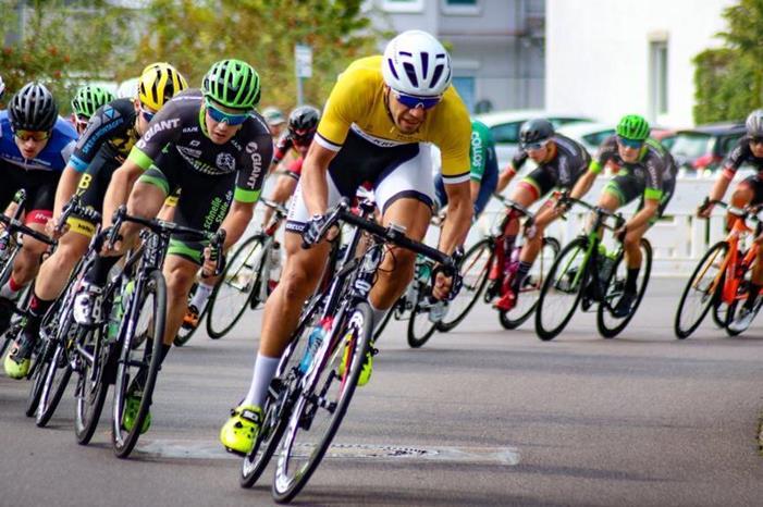 تقديم موعد سباق بريطانيا للدراجات النارية 50560399_101