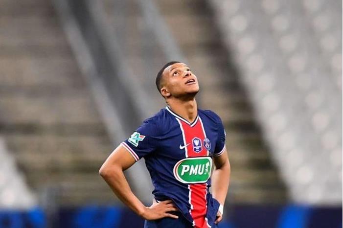 ريال مدريد يبدأ حرب المزايدات مع باريس 20210825111121afpp-afp_9lm3qa-730x438