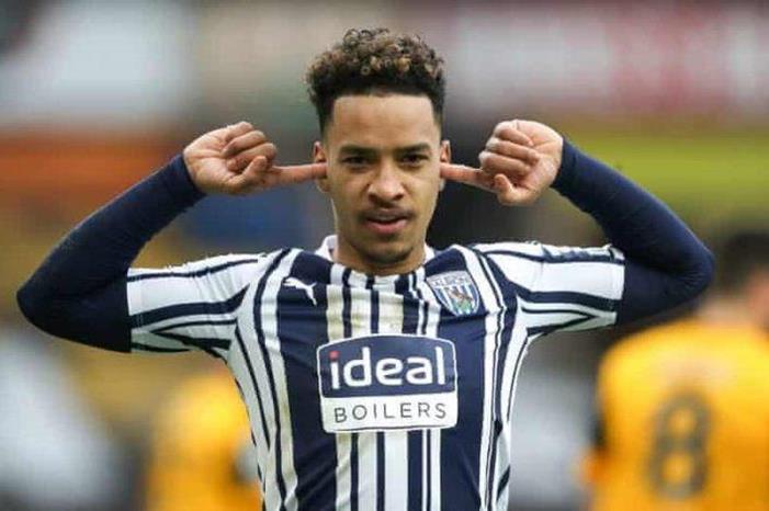 8b21f075-000b-4f8b-b2d0-1667b9b3ce9c