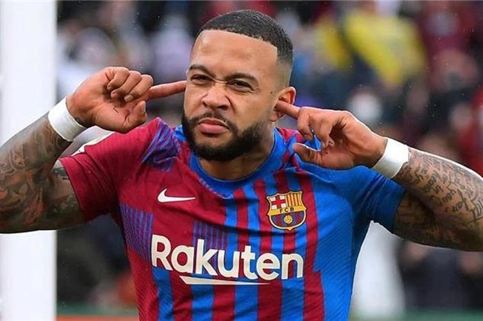 ديباي يتفق مع يوفنتوس large