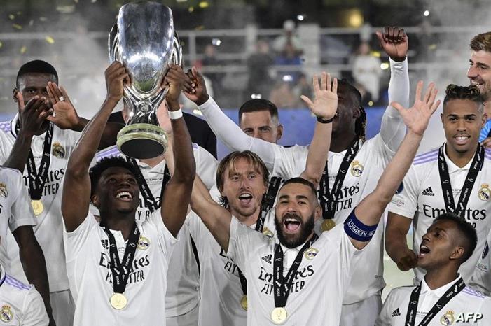 كورتوا: ريال مدريد كبير لهذا السبب 000_32GC2WZ