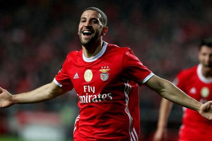 المغربي عادل تاعرابت قريب من نادي النصر السعودي بأوامر غارسيا ta