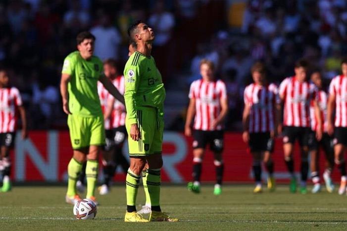 مانشستر يونايتد مستعد للاستماع للعروض المقدمة لكريستيانو رونالدو eldon-1