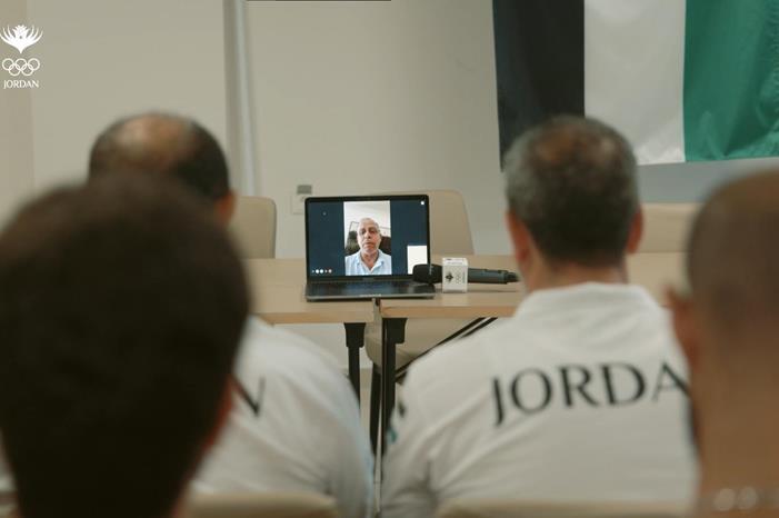 118349c8e15ffe69a7426422c00b5bbb