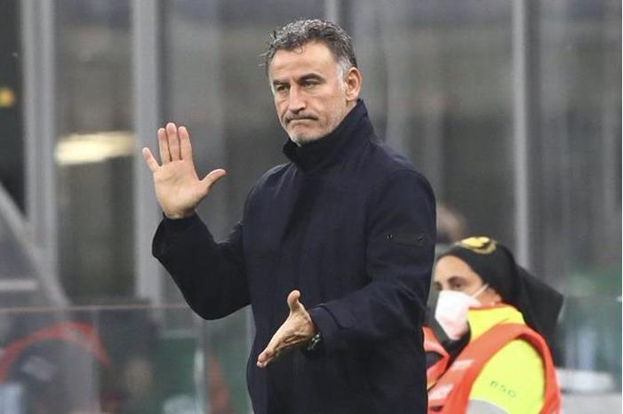 جالتيه يوجه تحذيرا لإدارة ونجوم باريس 20220807-1123091366474344