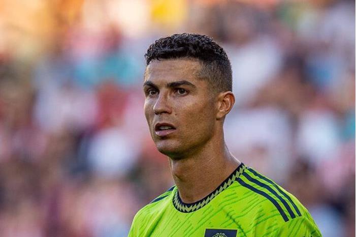 6305c57c4c59b7049c16efb9