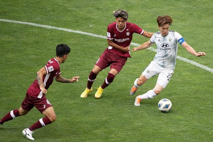 Vissel-Kobe-vs-Jeonbuk-Hyundai-Motors