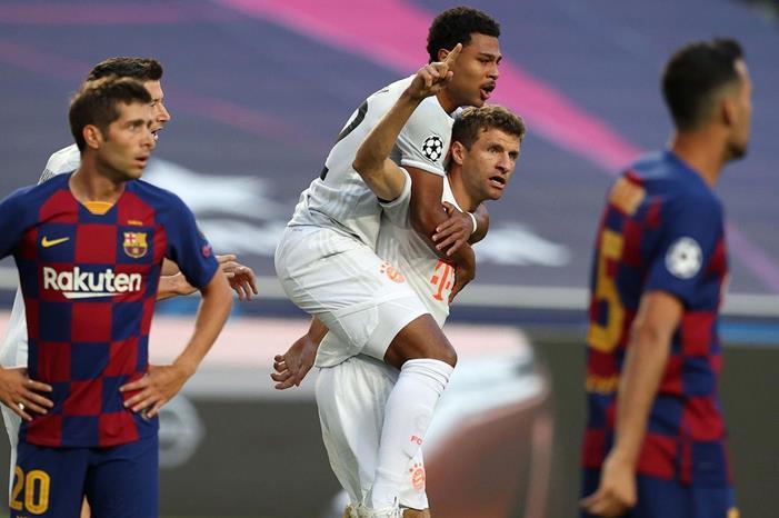 برشلونة إلى جانب بايرن ميونخ بدوري أبطال أوروبا barca-1