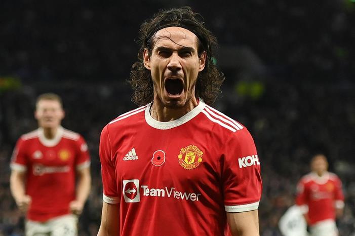 كافاني يتفق مع ناديه الجديد cavani