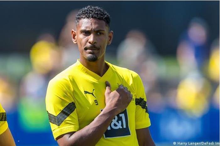 رئيس دورتموند يكشف خطة ناديه لسد ثغرة هالير 62521048_303