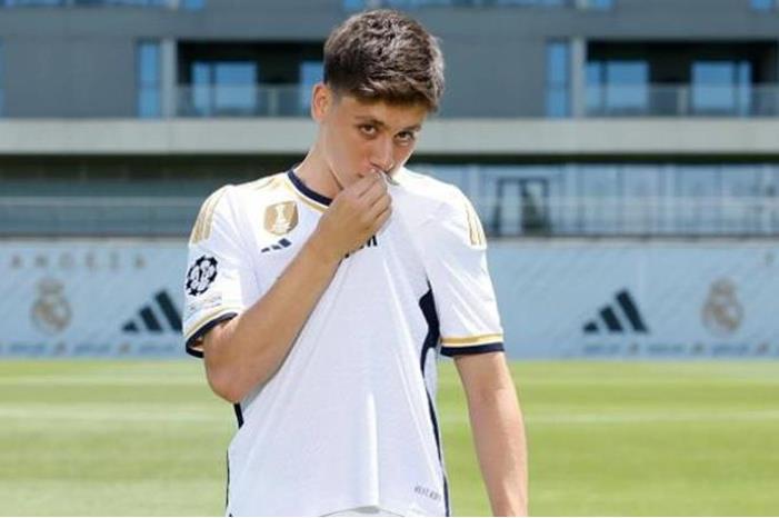 الكشف عن مدة غياب أردا غولر عن مباريات ريال مدريد 138-222739-arda-guler-real-madrid-zidane_700x400